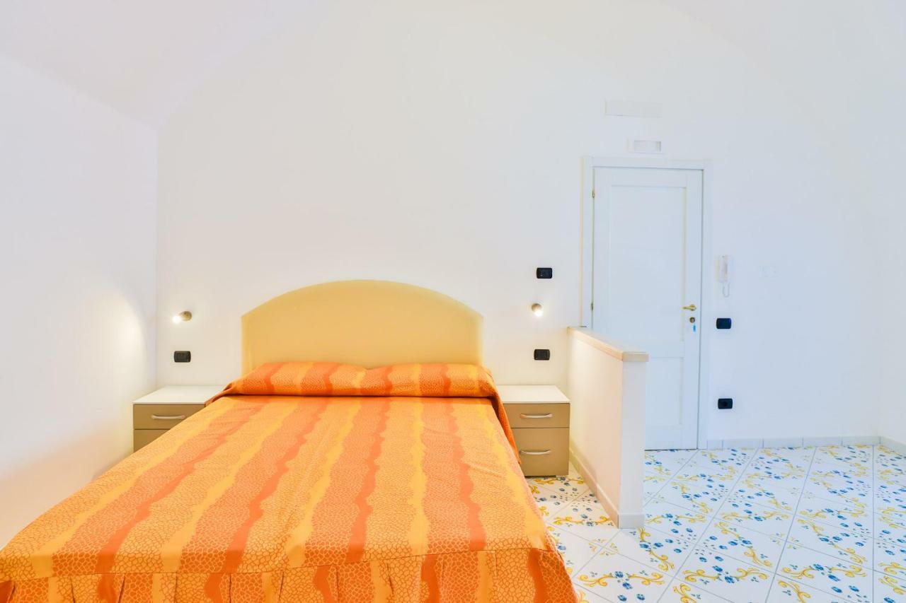 Della Monica Rooms Vietri エクステリア 写真